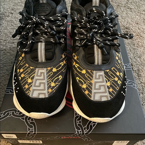 Versace chain reaction Great condition - Picture 3 of 5